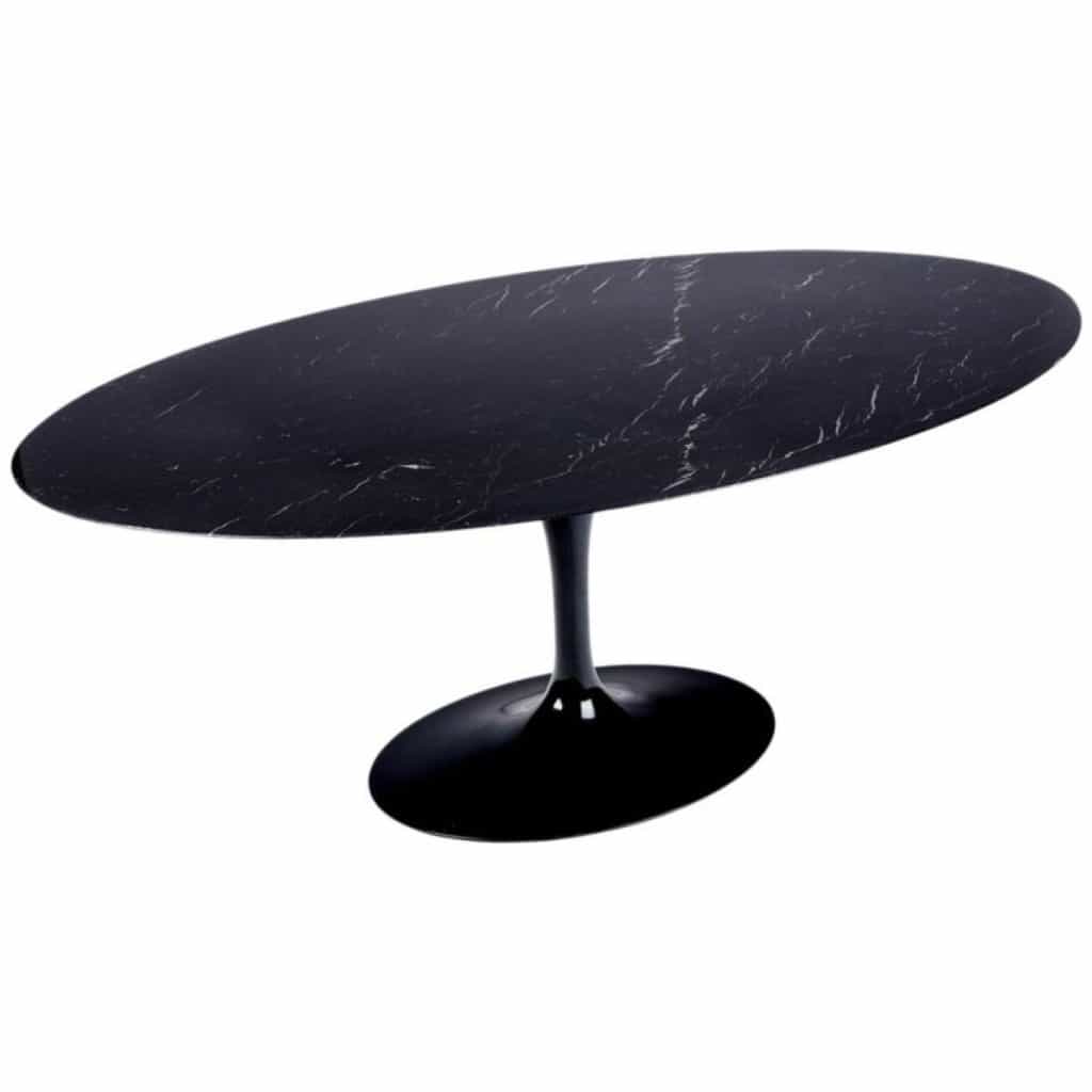 Saarinen & Knoll International: Table « tulipe », marbre marquina et rilsan noir 3