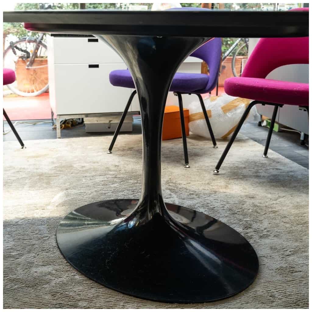 E.Saarinen & Knoll international: “Tulip oval table” 6