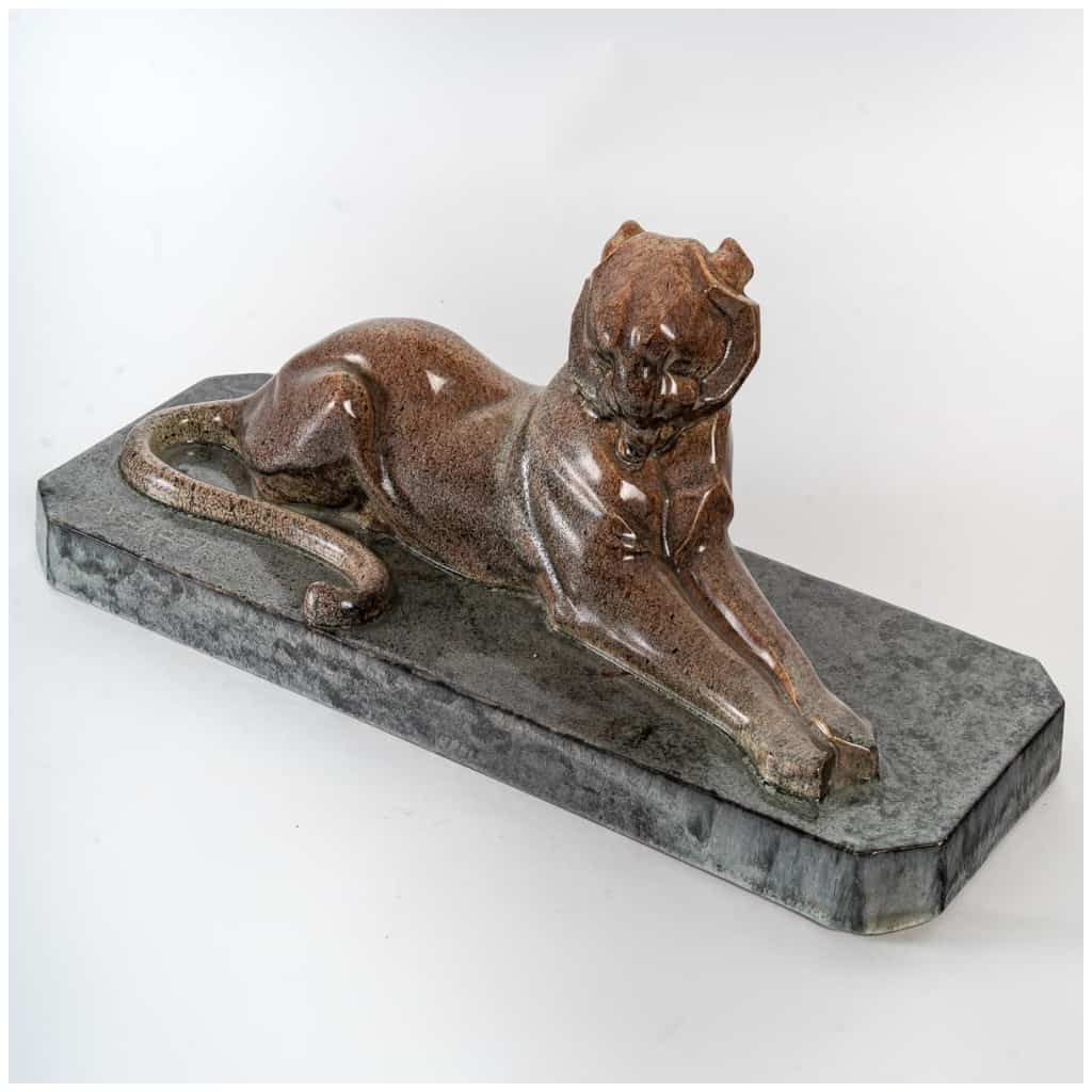 Sculpture « Lionne se léchant » par Marcel Guillard et Maurice Prost 8
