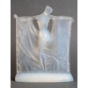 René Lalique (1860-1945): « Suzanne » Statuette en verre opalescent 17