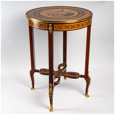 Inlaid pedestal table.