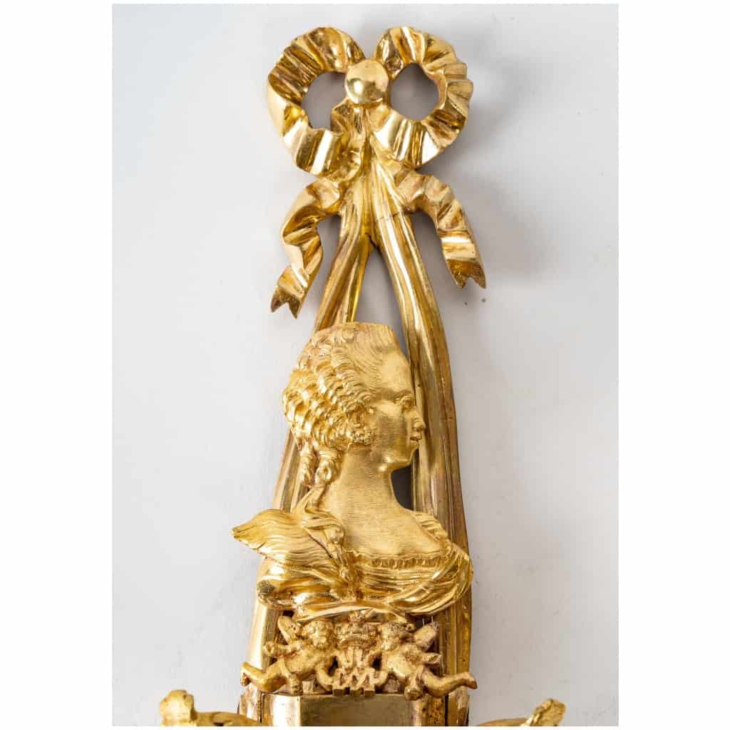 Paire d’appliques d’époque Louis XVI (1774 – 1793). 4