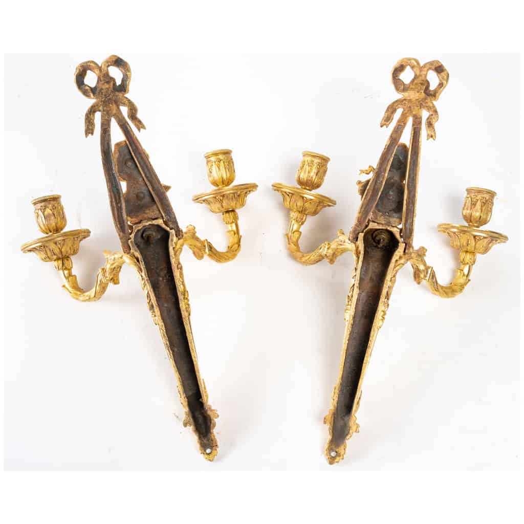 Paire d’appliques d’époque Louis XVI (1774 – 1793). 7