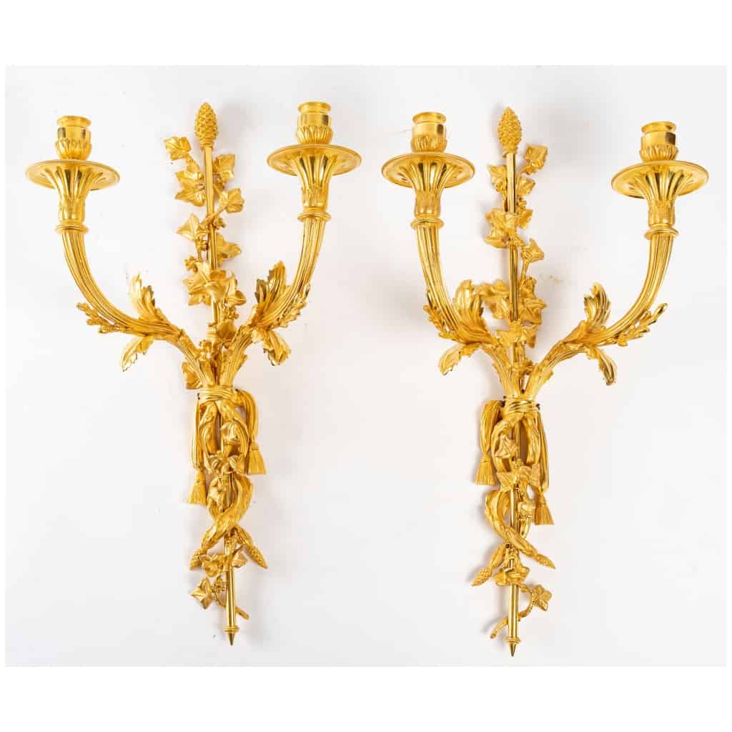 Paire d’appliques d’époque Louis XVI (1774 – 1793). 3