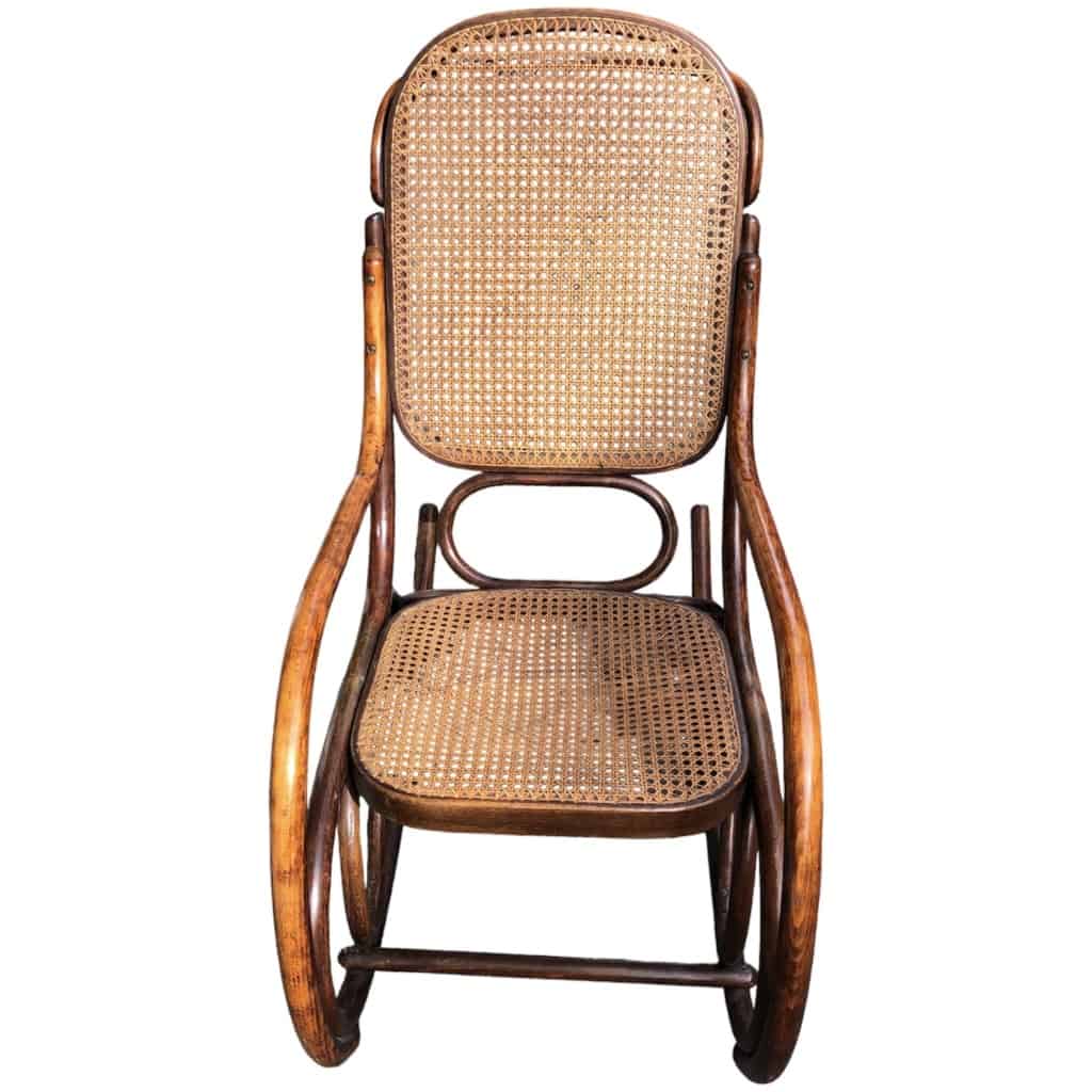 ROCKING CHAIR stamped Thonet in curved beech 1900. 6