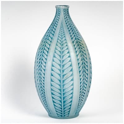 1921 René Lalique – Acacia Vase White Glass with Blue Patina