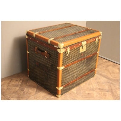 Malle Goyard à chapeaux