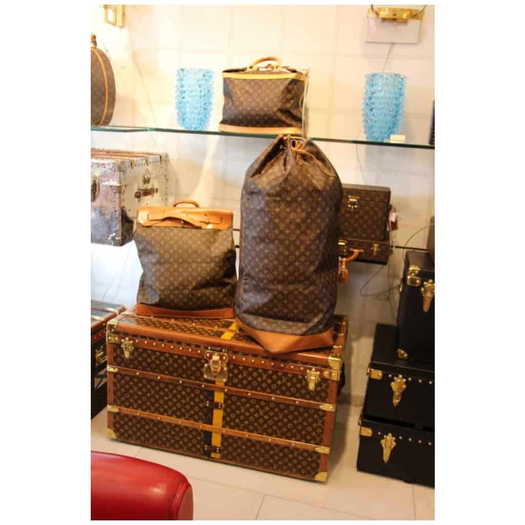 louis vuitton travel luggage set