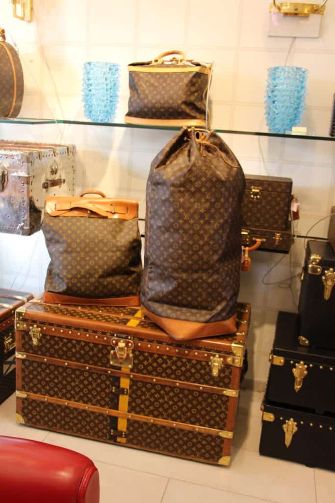 Louis Vuitton large travel duffel bag - Les Puces de Paris Saint-Ouen