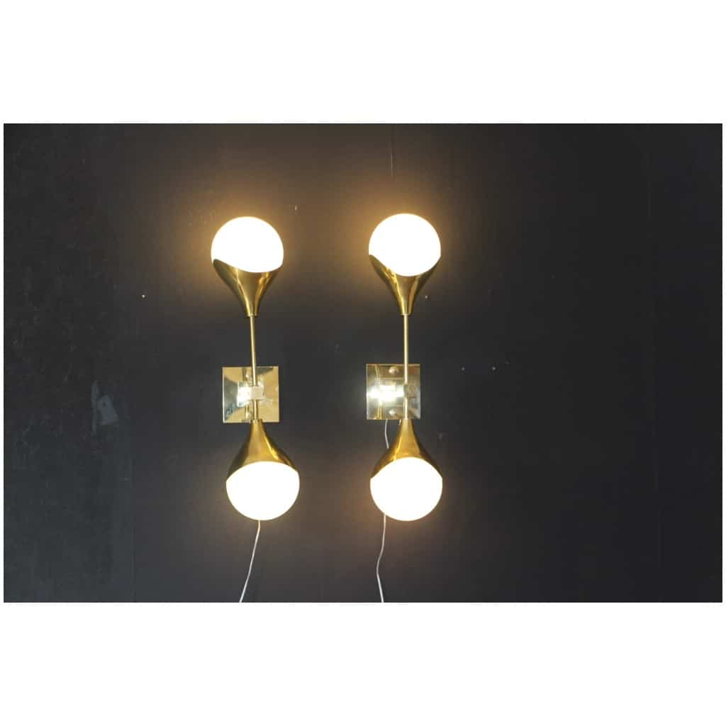 Pair of White Murano Glass and Brass Wall Sconces, Style Stilnovo 13