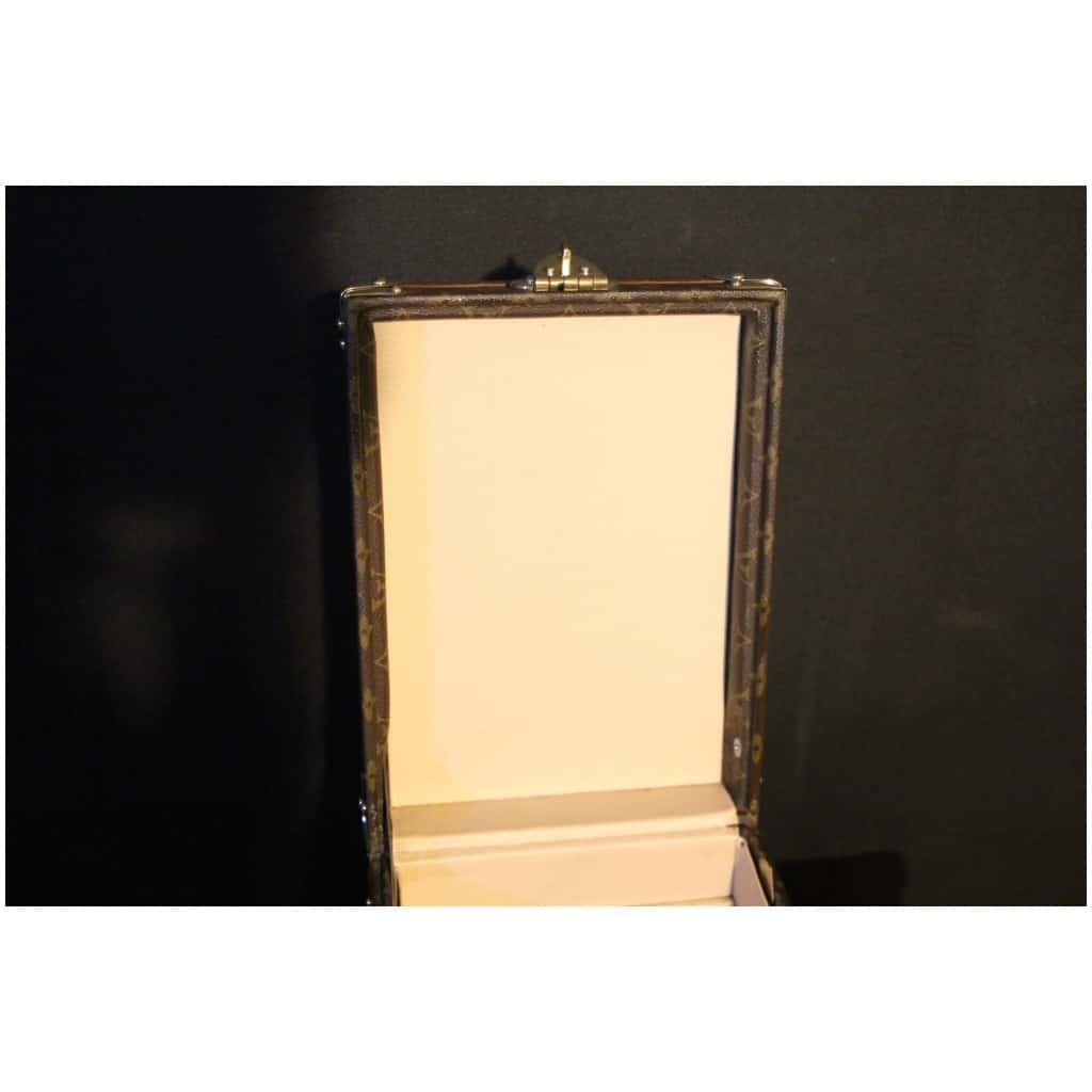 Small vanity case Louis Vuitton 14