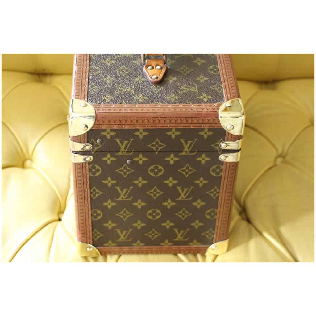 Louis Vuitton vanity case, Louis Vuitton jewelry box, Louis Vuitton box -  Les Puces de Paris Saint-Ouen