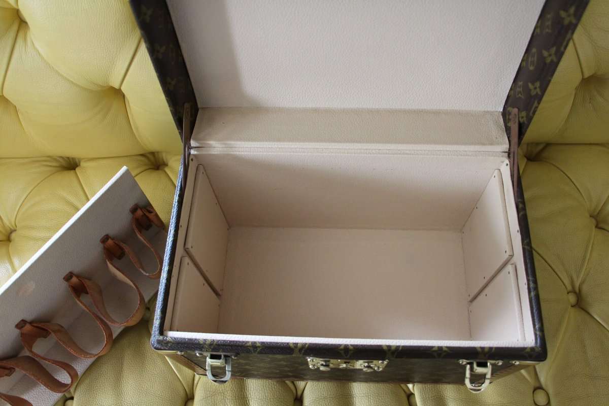 Louis Vuitton vanity case, Louis Vuitton jewelry box, Louis