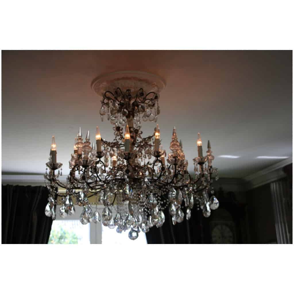 Lustre Italien à pampilles de cristal et bois sculpté du 19 ème siècle 14