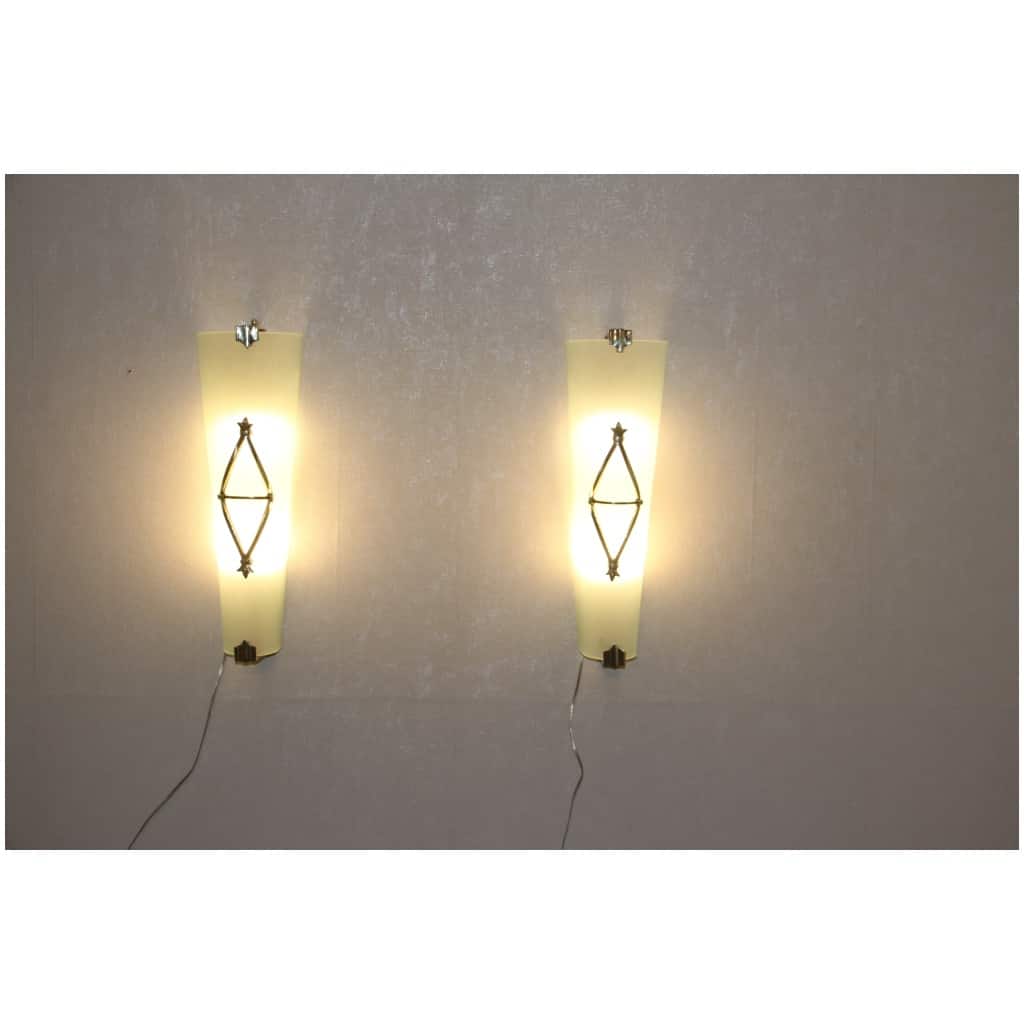 Pair of Petitot cinema sconces in striated glass 4