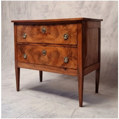 Chest of drawers Directoire period – Alsace – Walnut – 18th