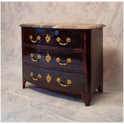 Commode Régence Époque Louis XV Estampillée Nicolas Berthelmi – Violette – Ca 1740 3