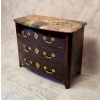 Commode Régence Époque Louis XV Estampillée Nicolas Berthelmi – Violette – Ca 1740 21