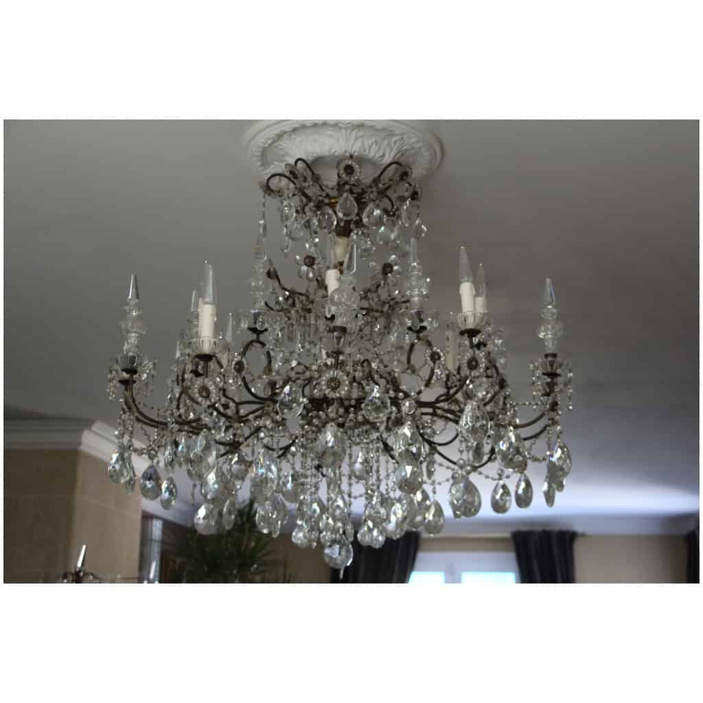 Lustre Italien à pampilles de cristal et bois sculpté du 19 ème siècle 9