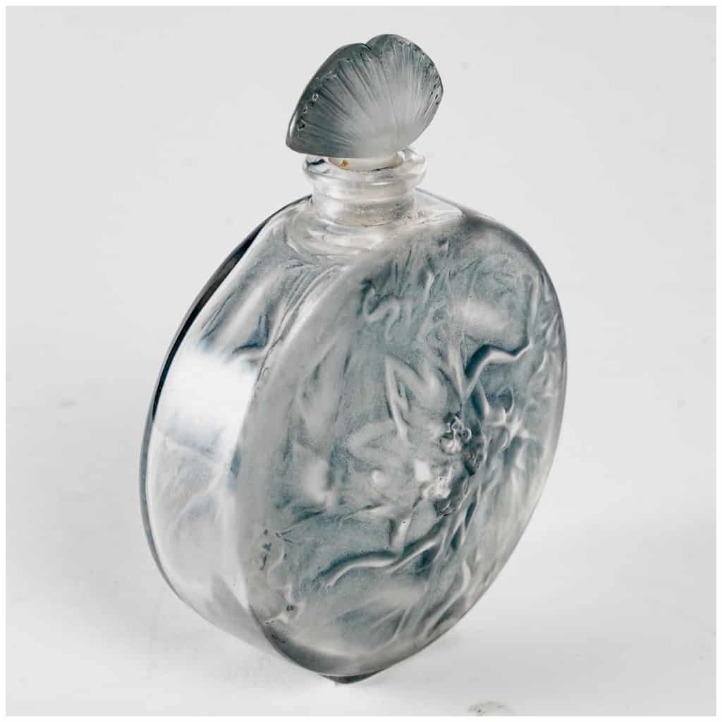 1912 René Lalique – Rosace Bottle Figurines White Glass with Blue Patina 4