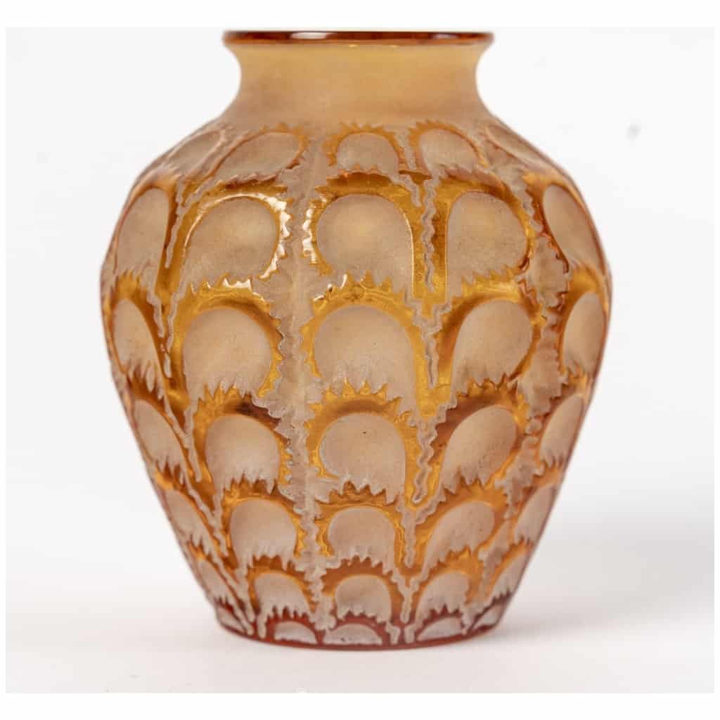 1931 René Lalique – Vase Laiterons Verre Jaune Ambré Patiné Beige 4