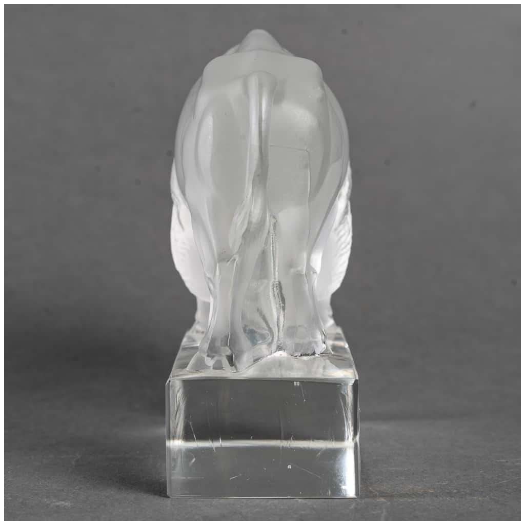 1931 René Lalique – Presse-papiers Bison Verre Blanc 7