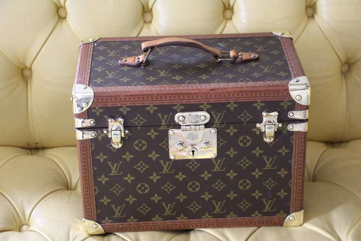 Boite a tout pour bijoux Louis Vuitton M47246  Malle2luxe