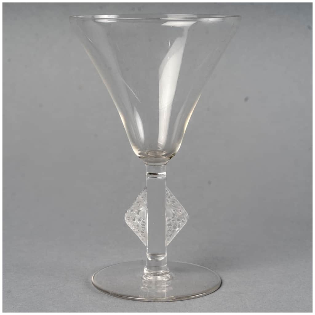 1924 René Lalique – Glass Service Savergne White Glass – 34 pieces 9