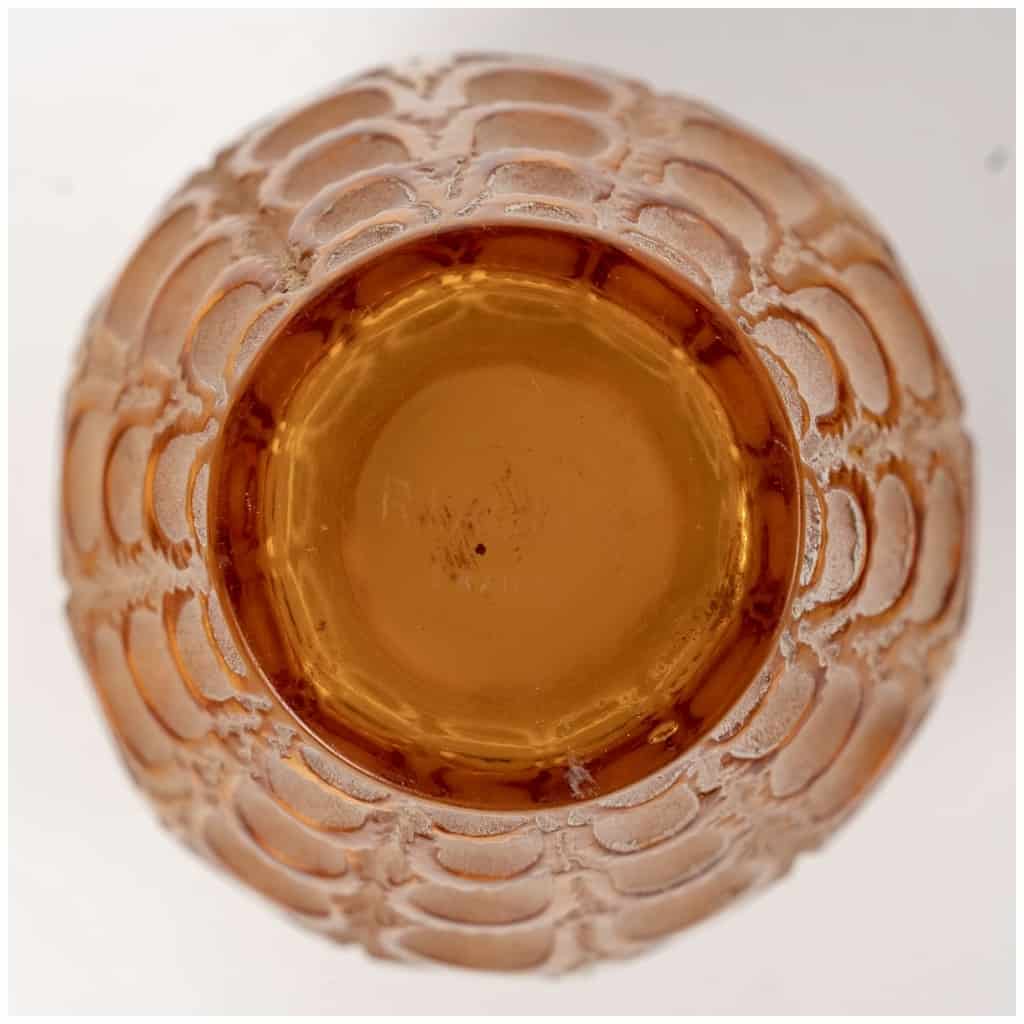 1931 René Lalique – Vase Laiterons Verre Jaune Ambré Patiné Beige 7