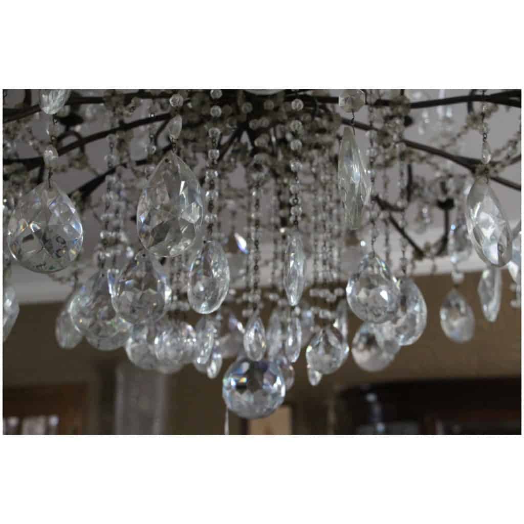 Italian chandelier with crystal pendants and carved wood from the 19th century 27
