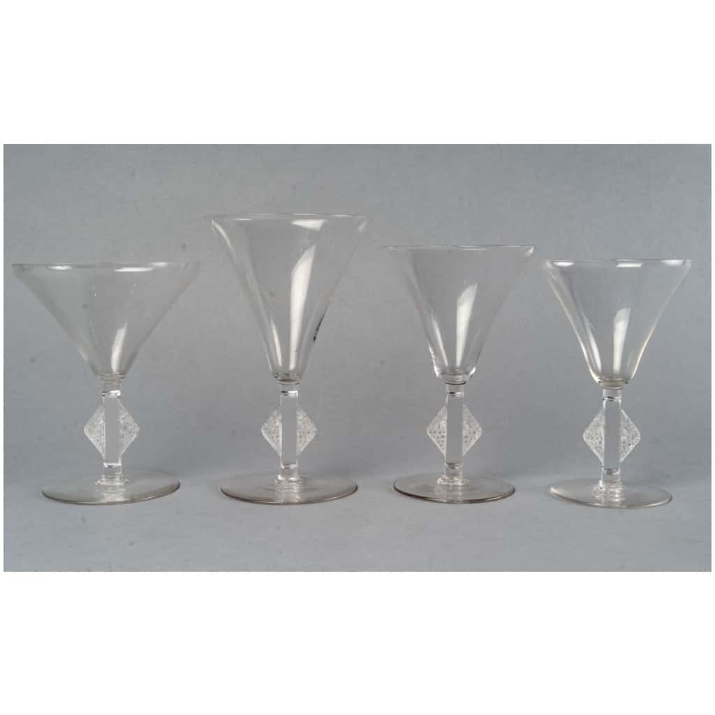 1924 René Lalique – Glass Service Savergne White Glass – 34 pieces 4