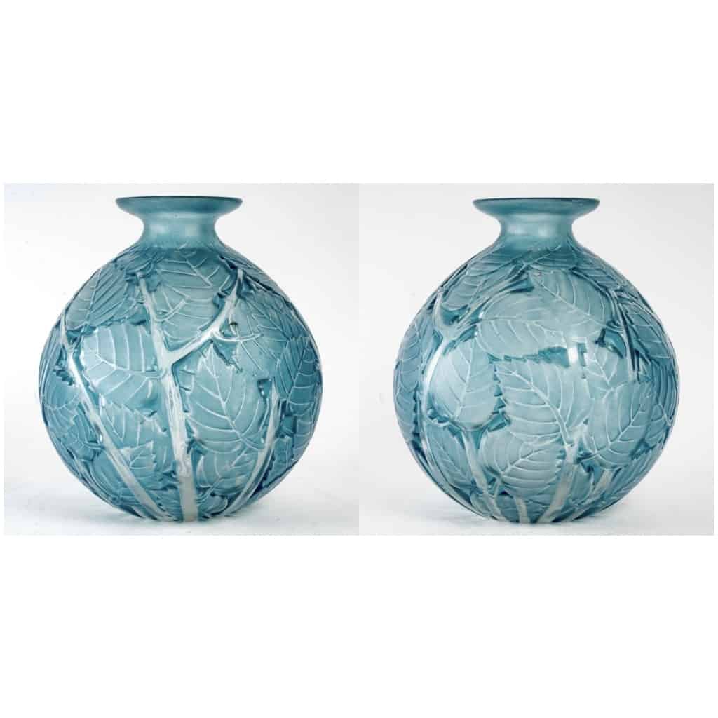1929 René Lalique – Paire De Vases Milan Verre Blanc Patiné Bleu 3