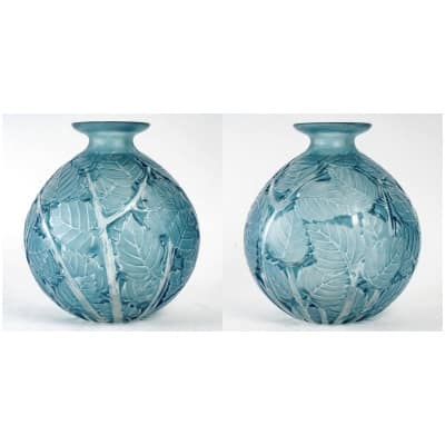 1929 René Lalique – Paire De Vases Milan Verre Blanc Patiné Bleu