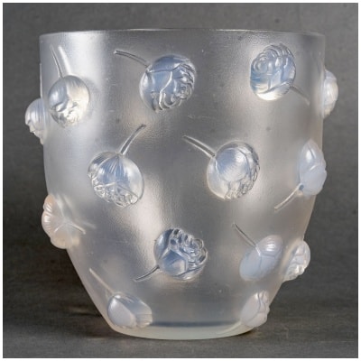 1937 René Lalique – Opalescent Glass Peonies Vase