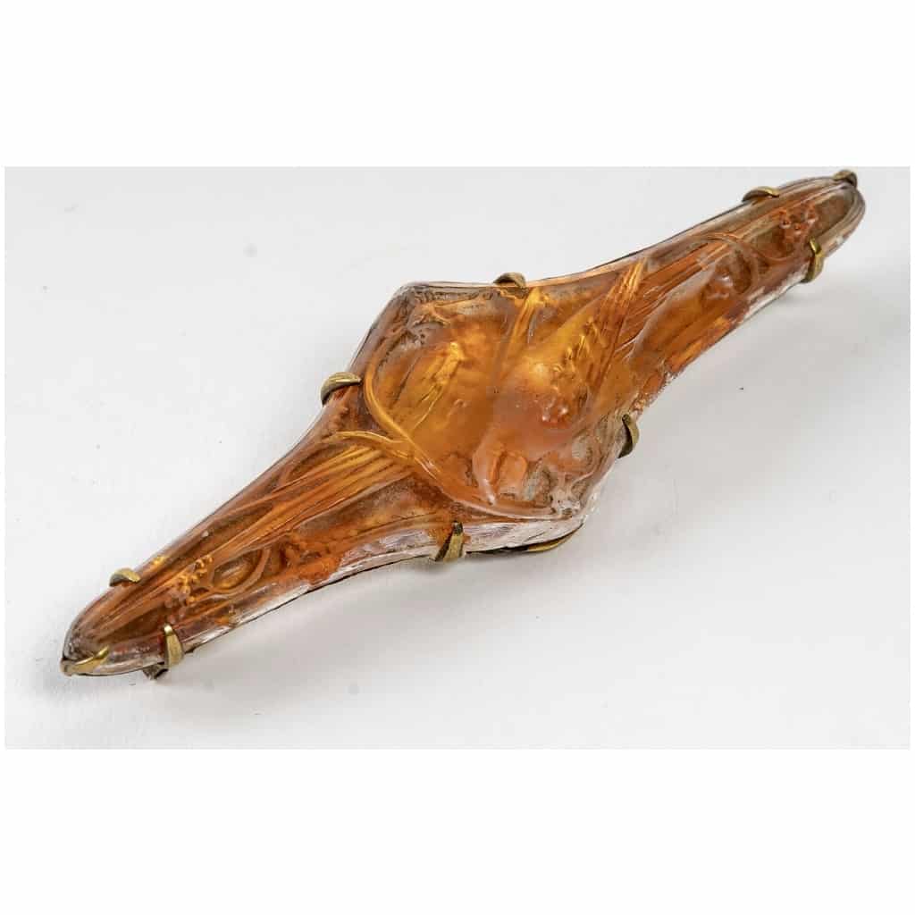 1911 René Lalique – Brooch Two Pheasants White Glass On Orange Tinsel 4