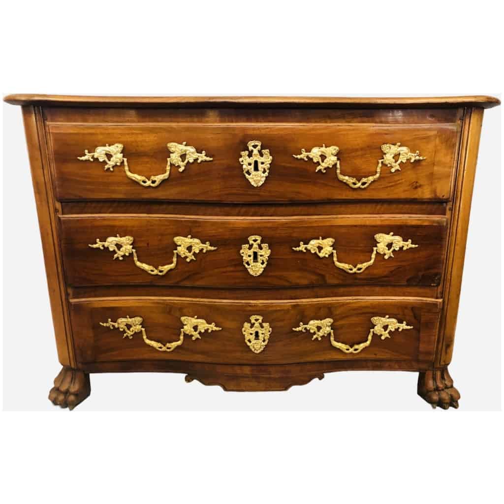 Dauphinoise 18th chest of drawers in solid walnut three bronze drawers with Habsburg arms 10