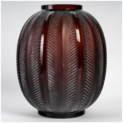 1932 René Lalique – Vase Biskra Verre Ambre Foncé Patiné Blanc