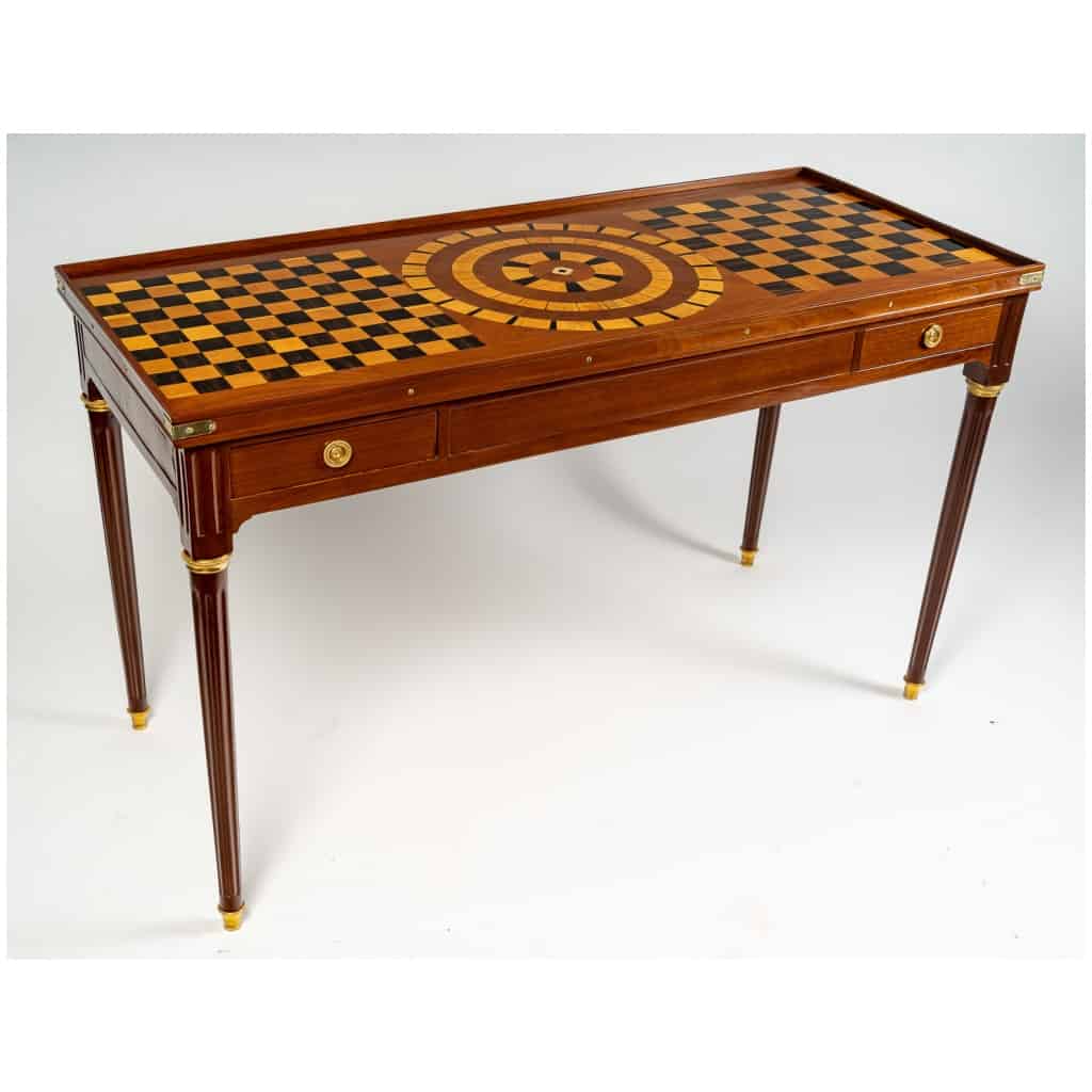 Table de jeux tric-trac d’époque Louis XVI (1774 – 1793). 9