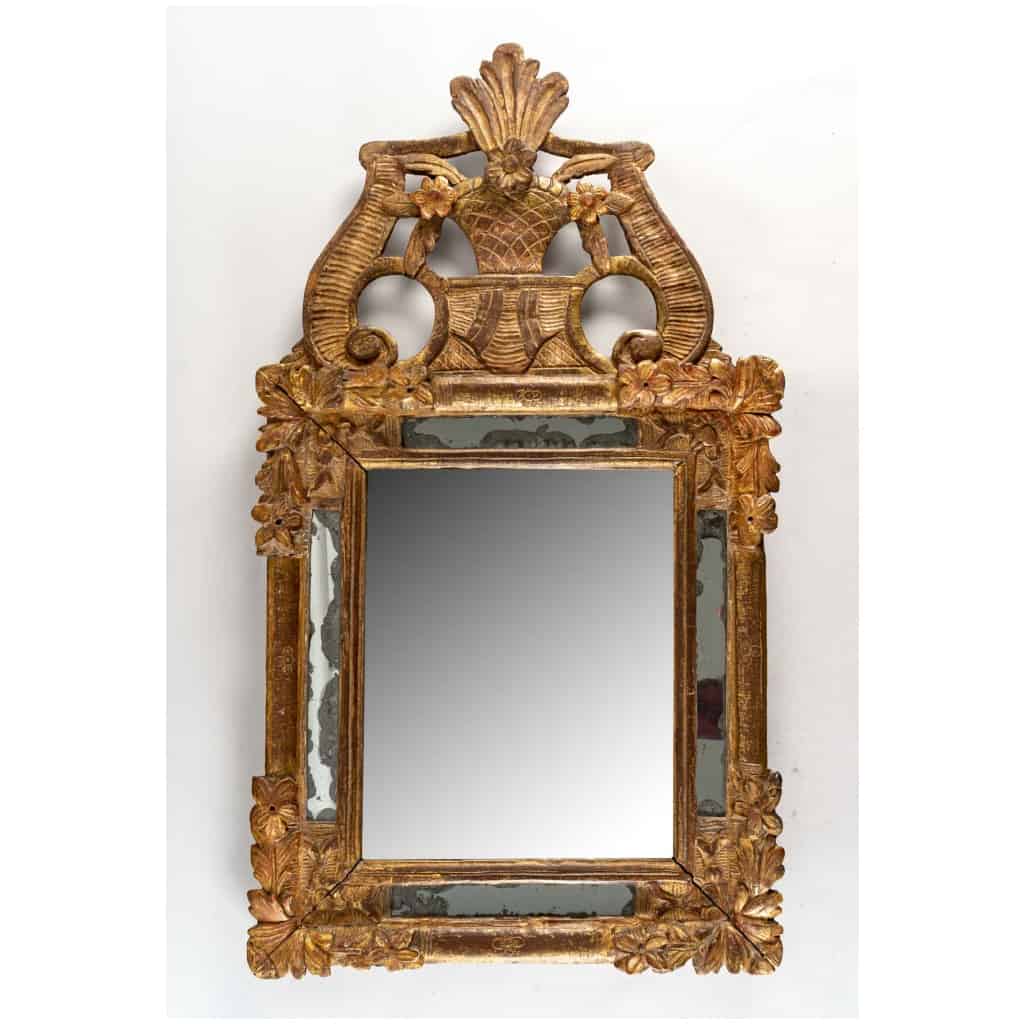 Mirror from the Louis XIV period (1643 - 1715). 3