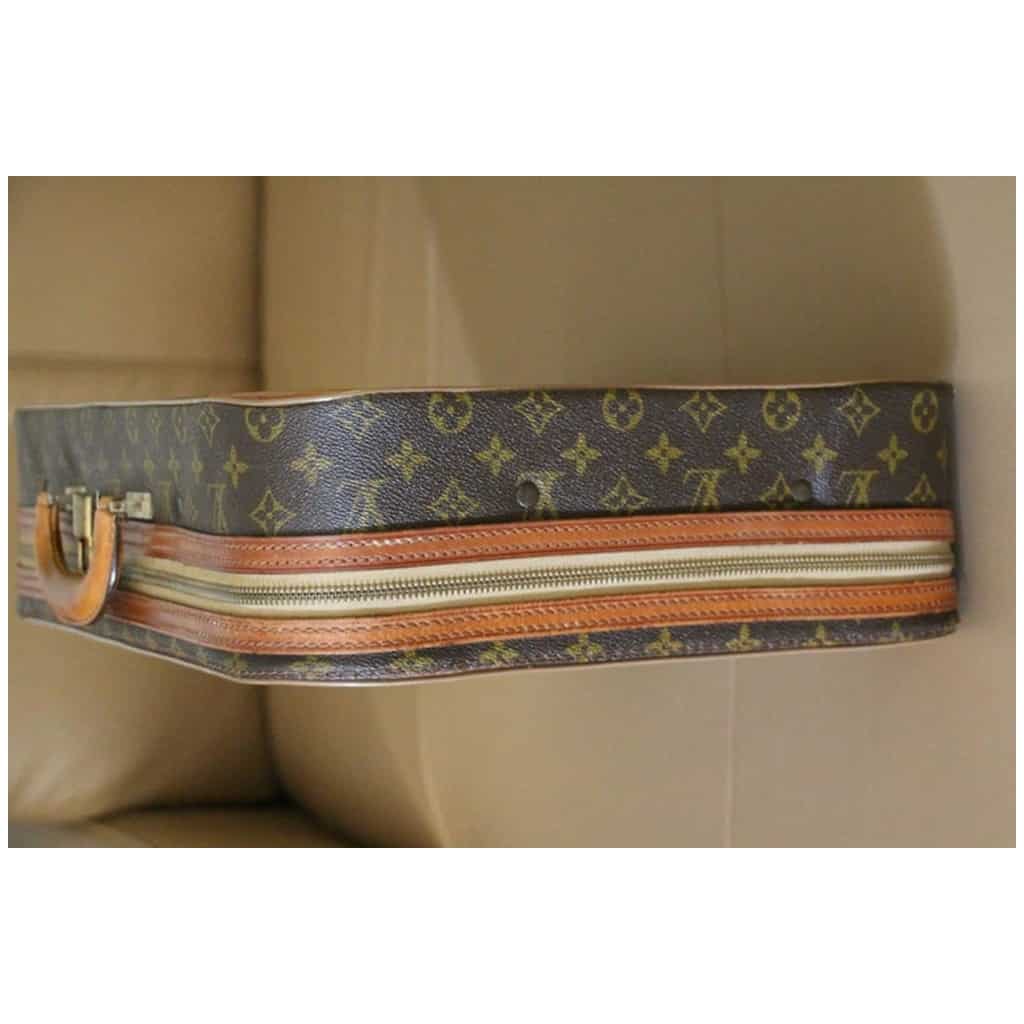 Louis Vuitton semi-rigid cabin suitcase 8