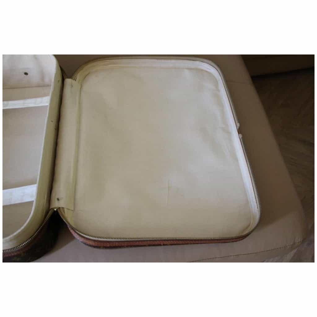 Louis Vuitton semi-rigid cabin suitcase 17