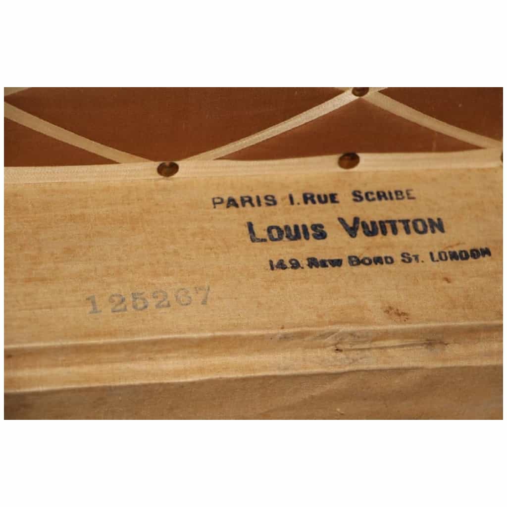 1920s Louis Vuitton trunk, Louis Vuitton hat trunk 16