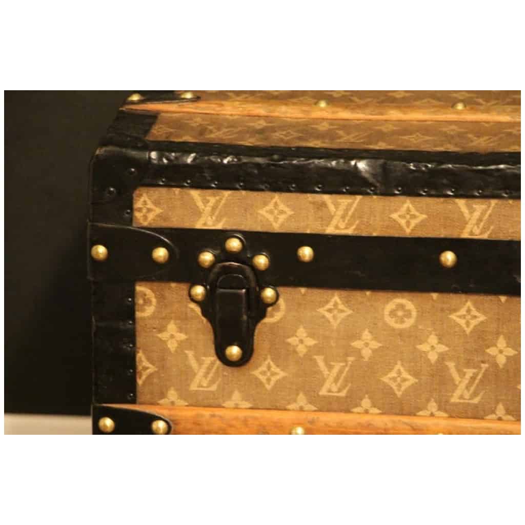 Malle Louis Vuitton en Toile Tissée, Malle Louis Vuitton ancienne 5
