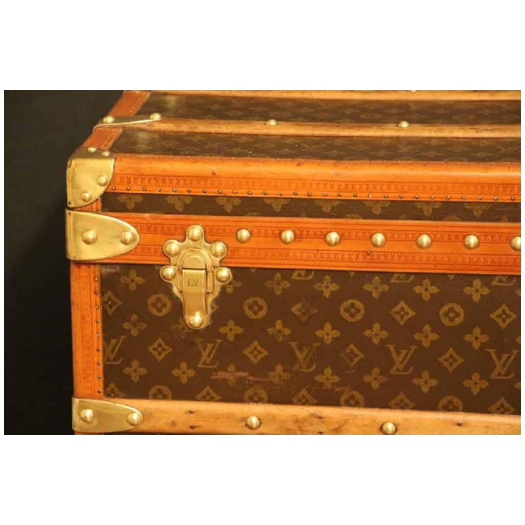 Malle Louis Vuitton des années 1950 en monogramme 90 cm 4