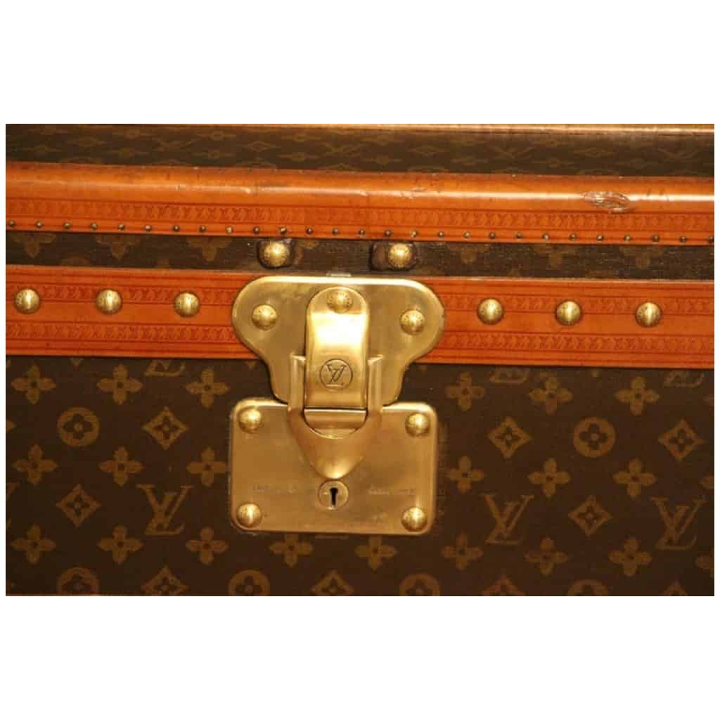 Malle Louis Vuitton des années 1950 en monogramme 90 cm 5
