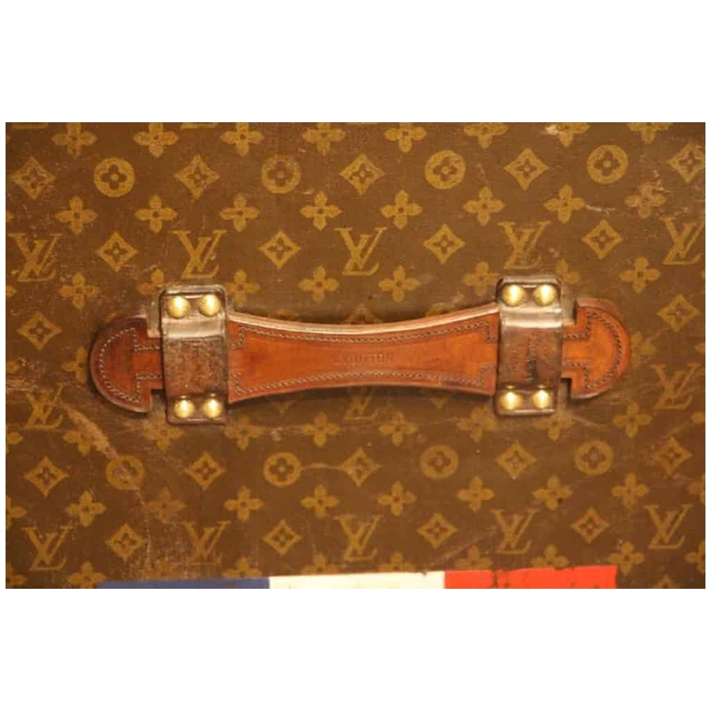 Malle Louis Vuitton des années 1950 en monogramme 90 cm 8