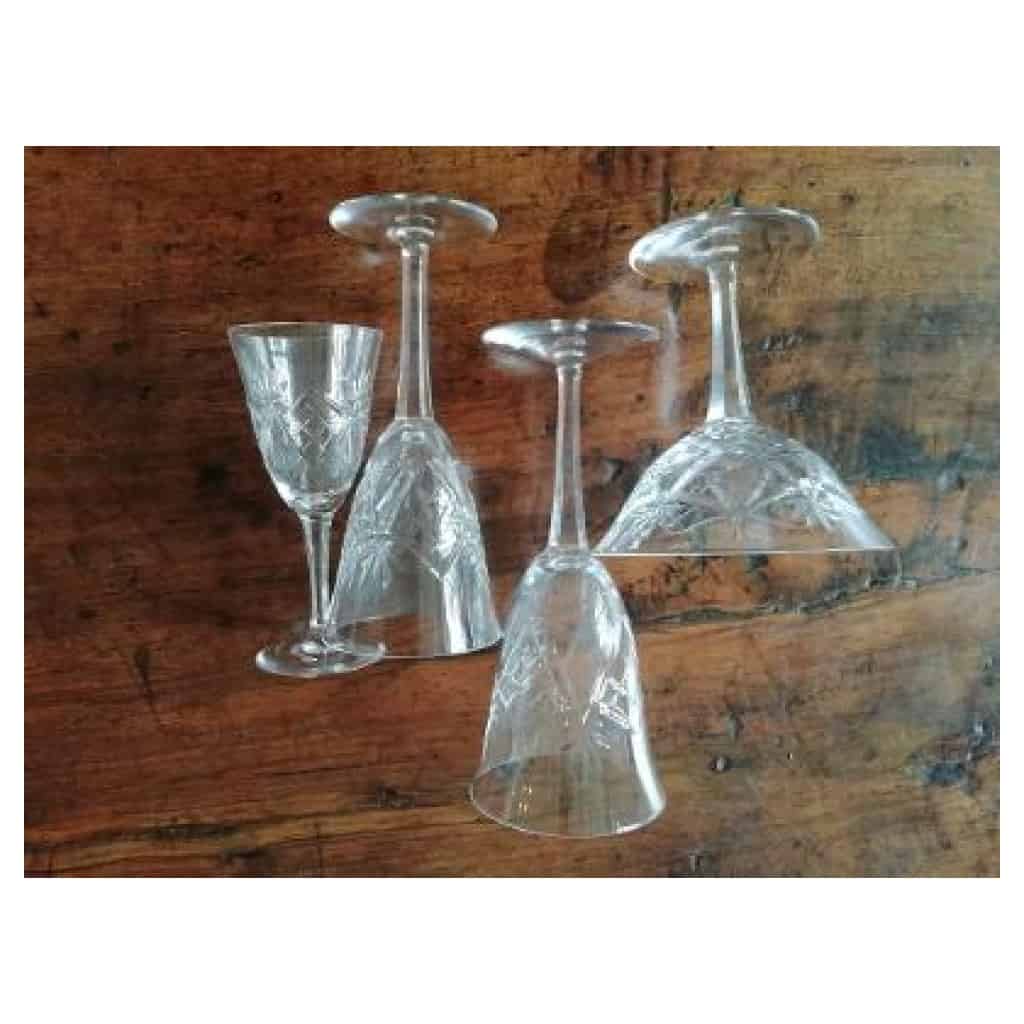 service de 48 verres et broc à eau et carafe en cristal de Lorraine ( prix pour 50 pièces) 6