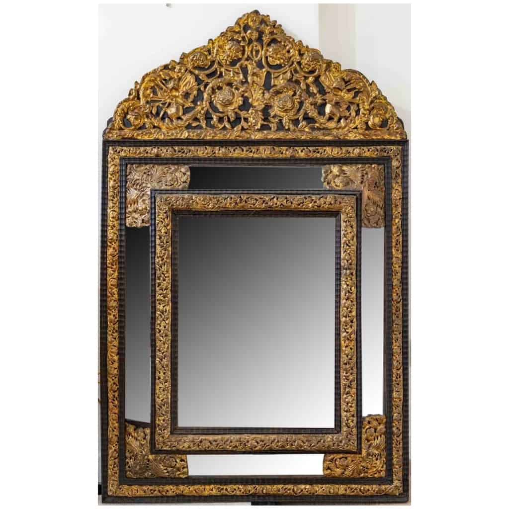 Mirror of Flanders, XVIIth Century. 3
