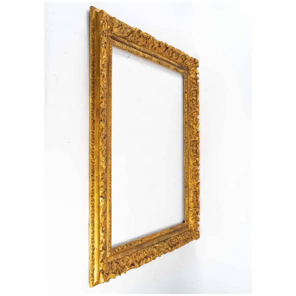 Carved gilded wooden frame, Louis XIV period 8