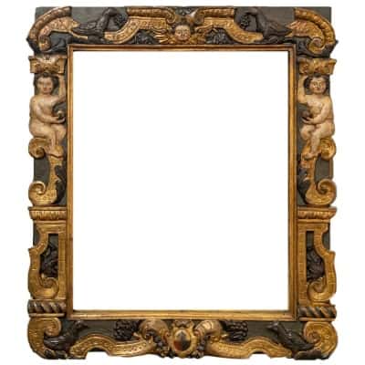 Exceptionnel cadre dit « Sansovino », Vénétie, fin XVI, début XVIIème en bois sculpté polychrome et doré